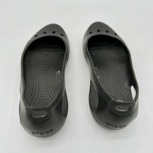 Crocs Women's 7 Kadee Slip On Ballet Work Flats Black Slip On Shoes Lightweight - Picture 4 of 5